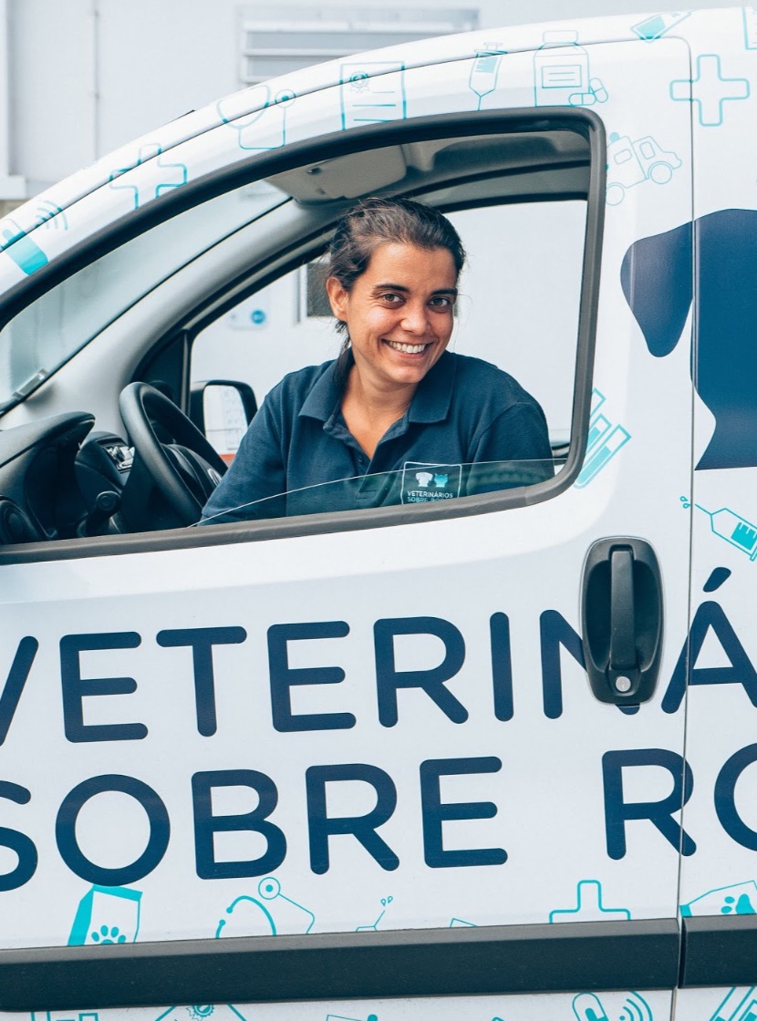 Veterinária Dra. Mariana Neves